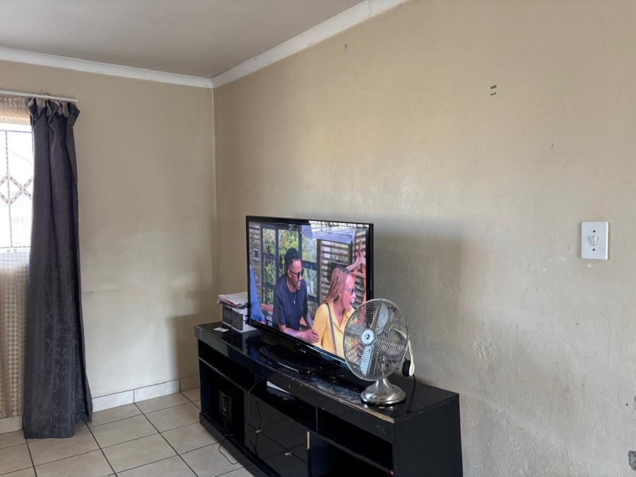4 Bedroom Property for Sale in Freedom Park North West